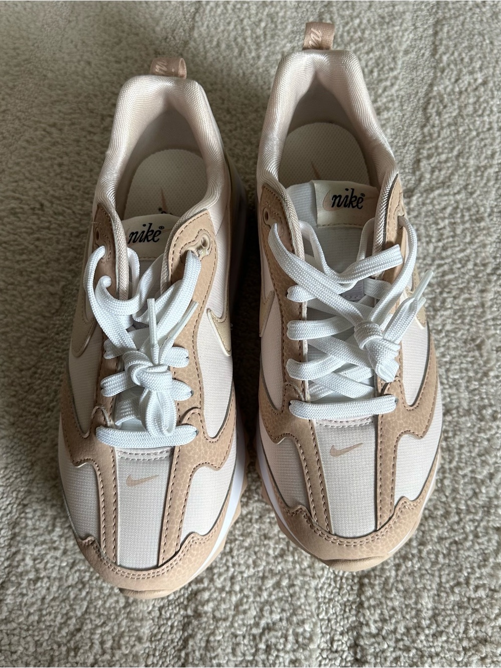 Nike Women’s Air Max Dawn Sneakers Soft Pink - Picture 5 of 8